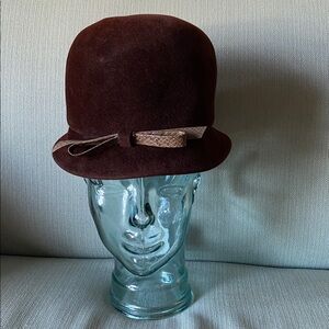 Vintage Peachbloom Velour Fur cloche hat